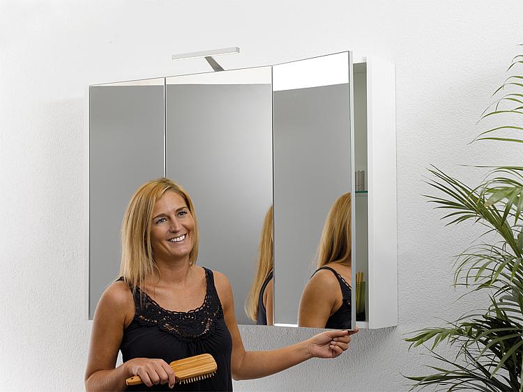 Spiegelschrank mit Beleuchtung weiss Hochglanz 3 Türen 950x750x188mm